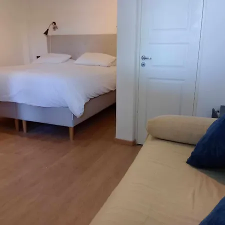 Aparthotel Blue Dolphin Studios And